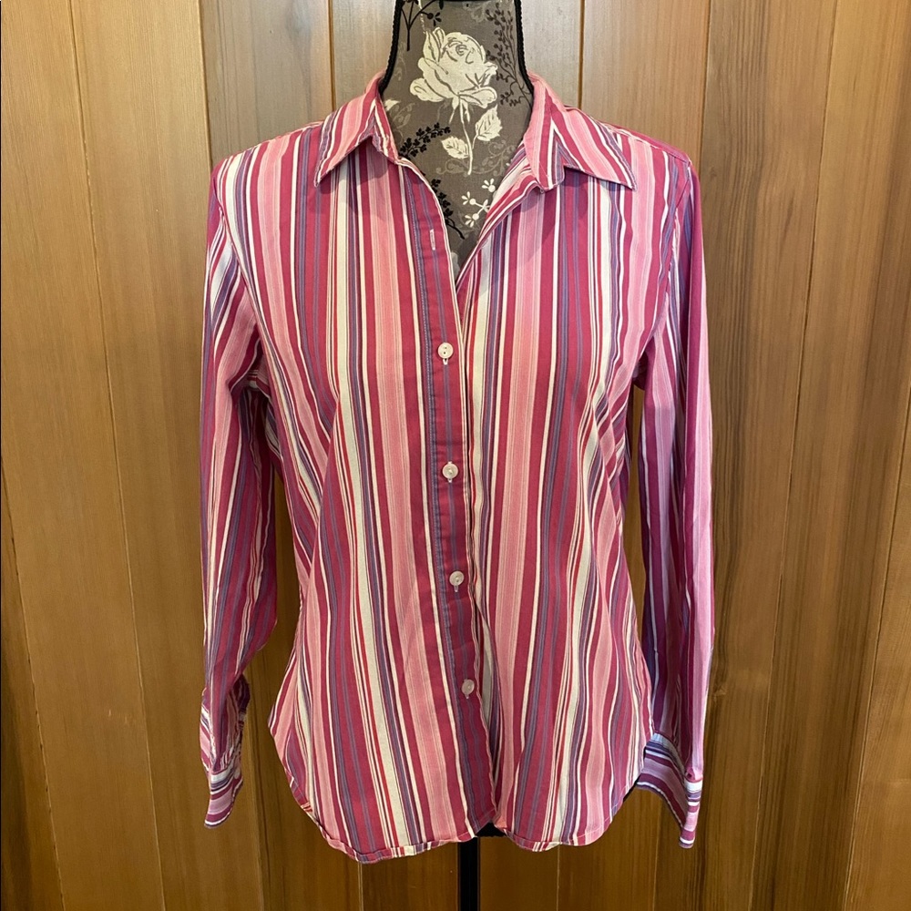 Button up Bass dress shirt